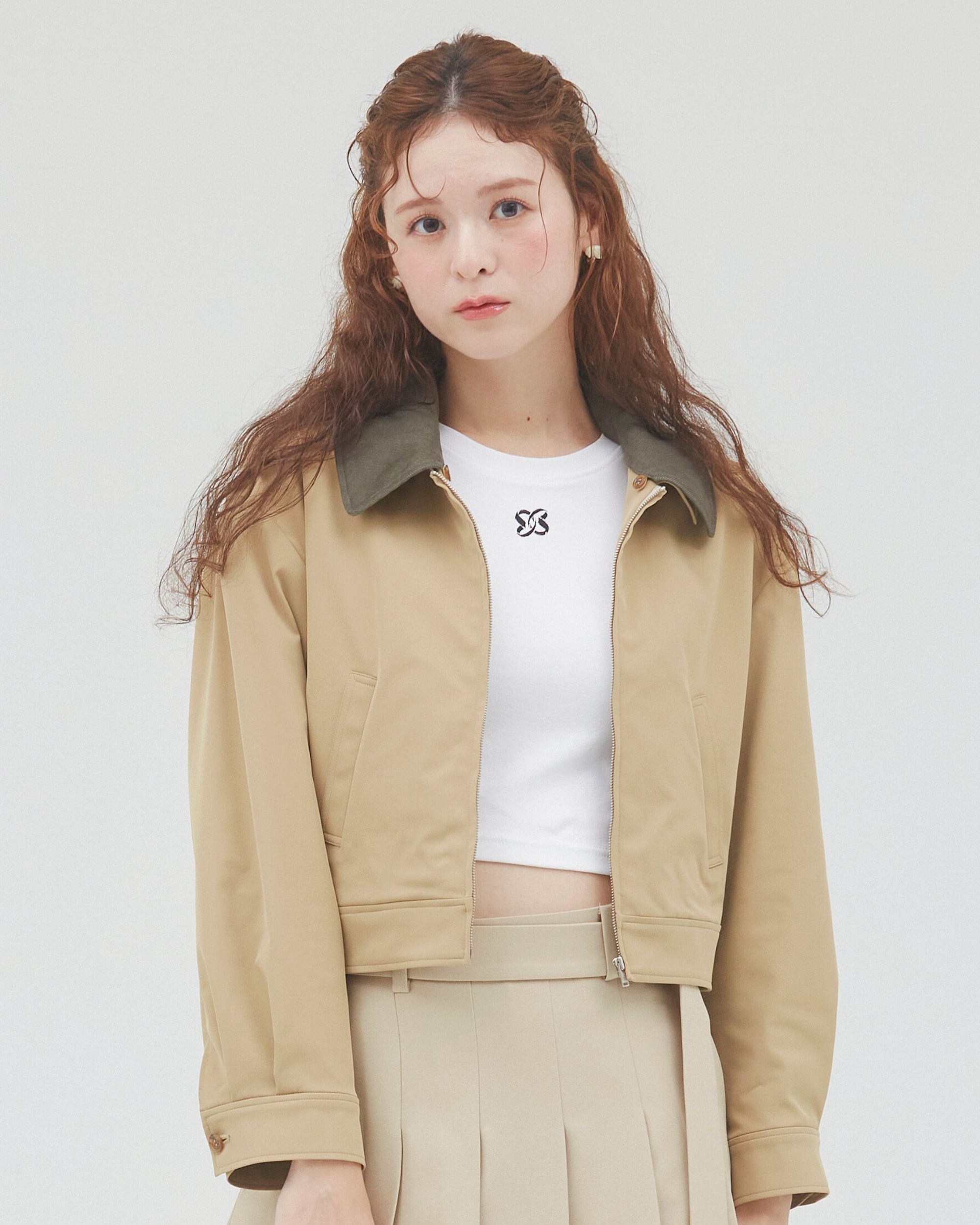 bimbam emblem crop tee white